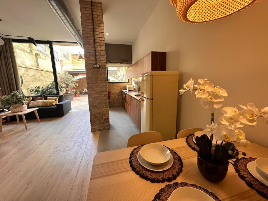 Tradicional Casa Con Patio Ruzafa Apartment Valencia Bagian luar foto