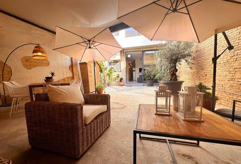 Tradicional Casa Con Patio Ruzafa Apartment Valencia Bagian luar foto