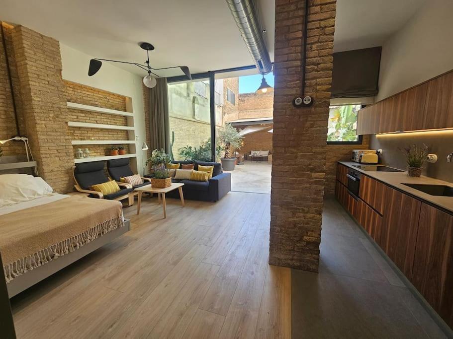Tradicional Casa Con Patio Ruzafa Apartment Valencia Bagian luar foto